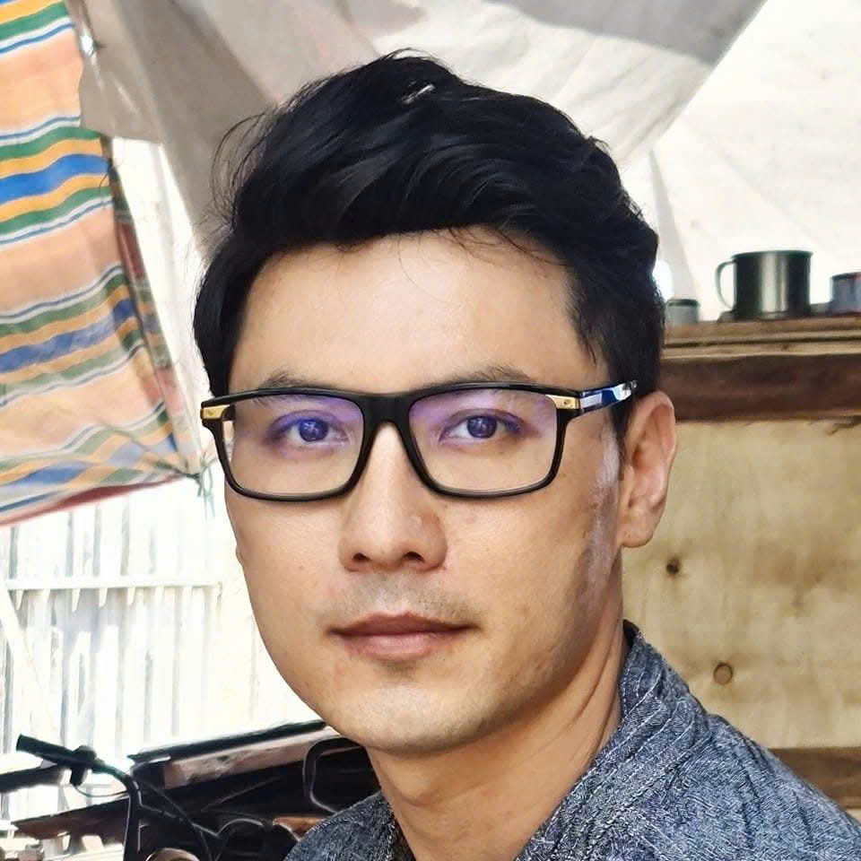 Phật tử Doanh nhân Nguyễn Ngọc Phương: "Tôi tu 'pháp môn' tạo tượng Phật