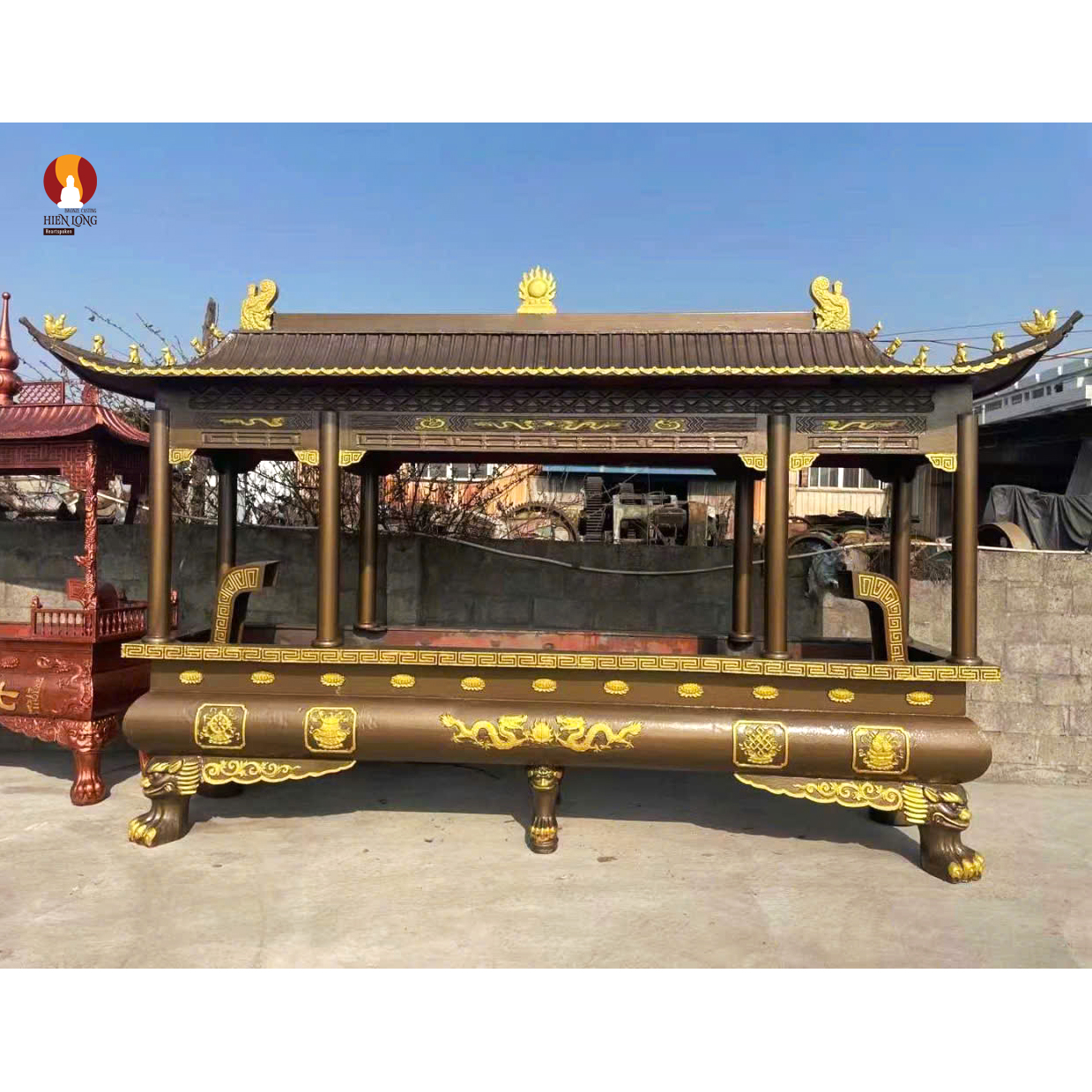 Lầu đốt hương - hương đình cỡ lớn đặt trước chính điện bằng đồng đỏ mẫu 1