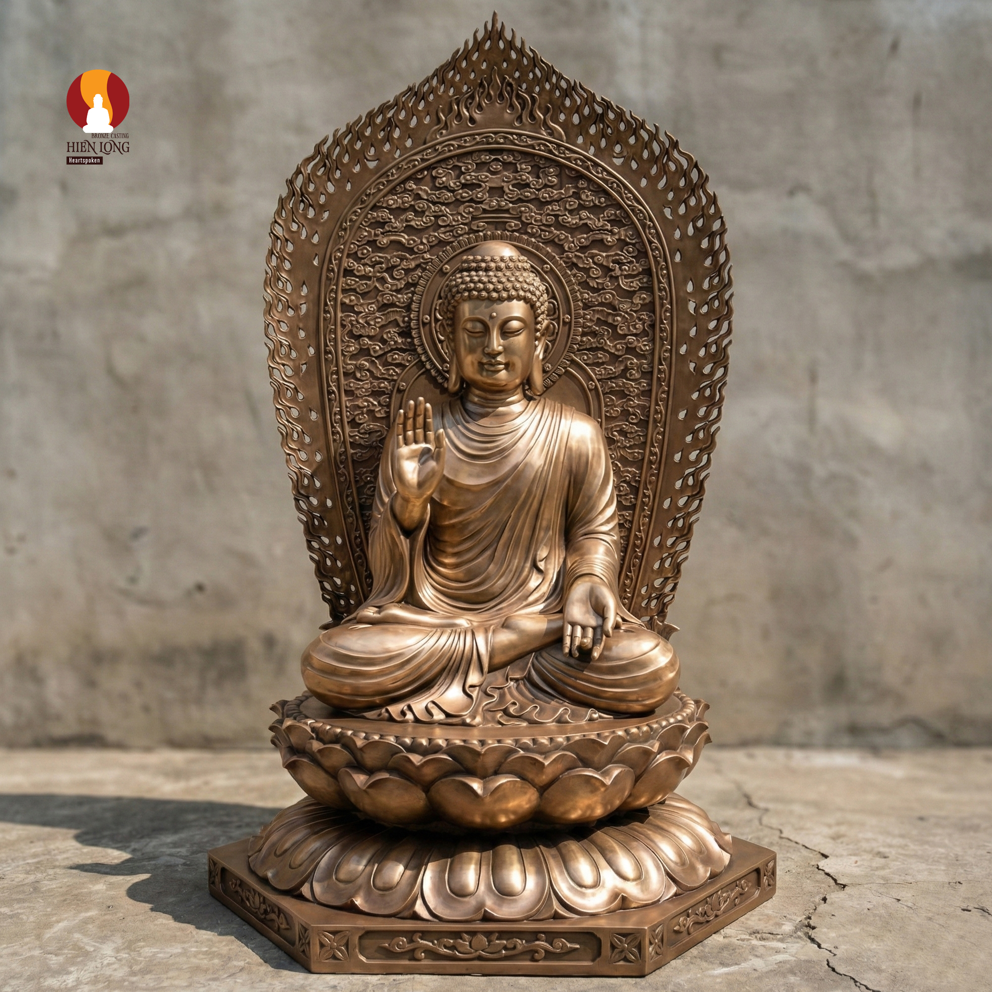 Tượng Phật Thích Ca thí nguyện - Từ bi vô lượng - Đỉnh Cao Đúc Đồng Đỏ