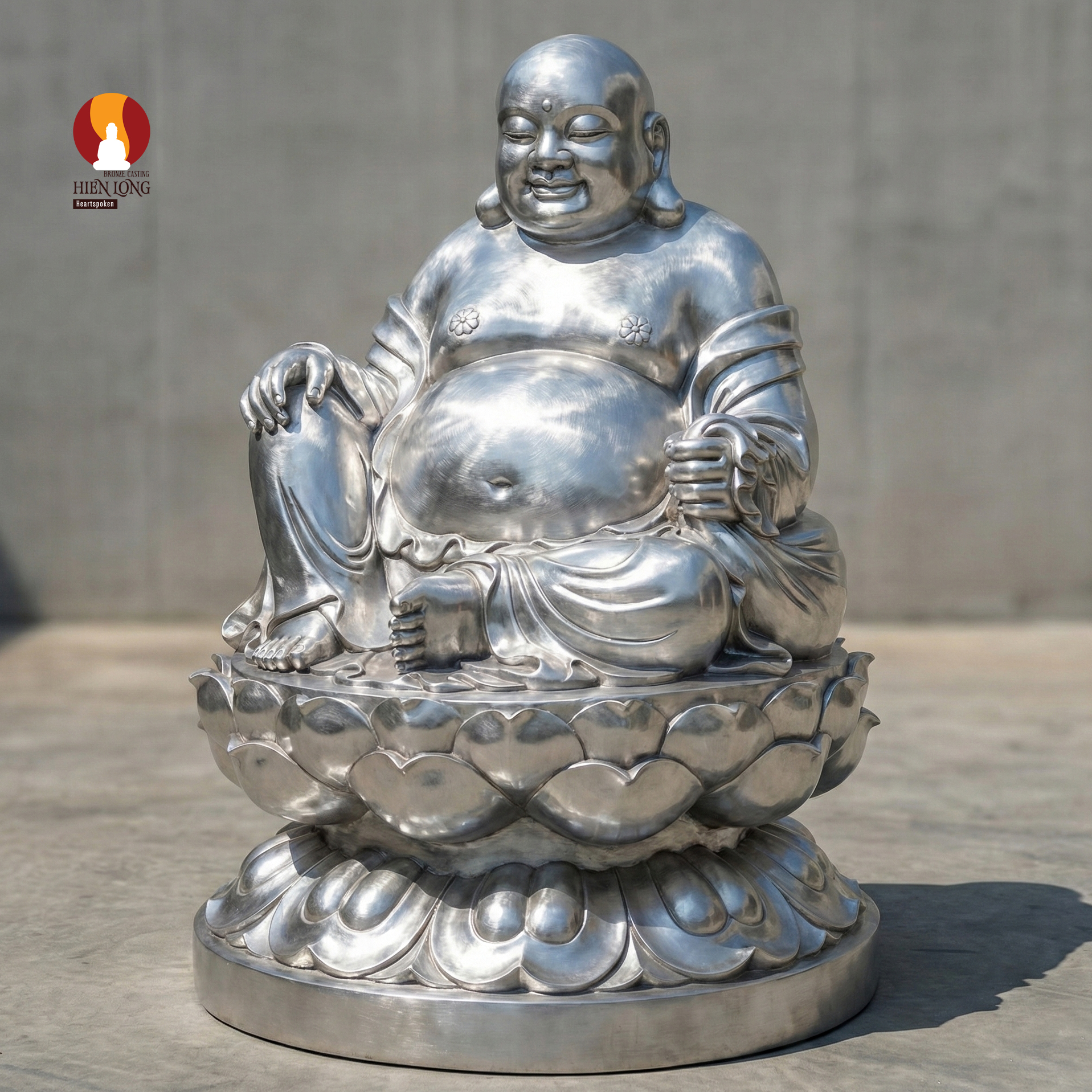 Tượng Di lặc Bồ tát - Nụ cười tỉnh thức - Chuẩn Mực Tượng Phật Giáo: Diện Tướng Trang Nghiêm - Công Nghệ Đúc Alumium cao cấp - Tiết Kiệm 50%