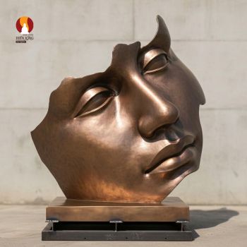 Diện mạo tĩnh lặng - Mảnh ghép tâm hồn - Vẻ Đẹp Của Sự Chiêm Nghiệm & Thức Tỉnh