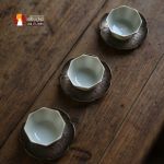 Đế lót tách trà đồng thau dáng hoa Hướng Dương, chạm khắc thủ công tinh xảo