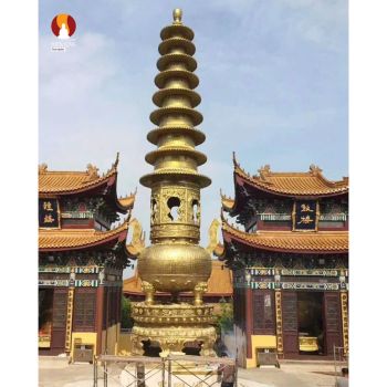 Lư hương bảo tháp nhiều tầng cỡ lớn đặt trước chính điện bằng đồng đỏ mẫu 3