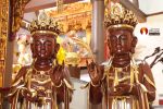 Thầu dát vàng 24k, thếp điểm vàng 24k, kết hợp vẽ Diện Phật theo thủ pháp Mật tông