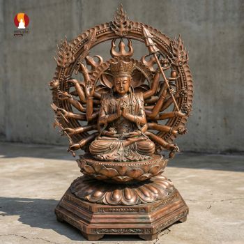 Tượng Phật mẫu Chuẩn đề - sắc diện uy nghi