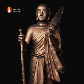 Tượng Thánh tăng Sivali đứng thờ trong Chùa, đồng đỏ, phủ sơn bảo vệ